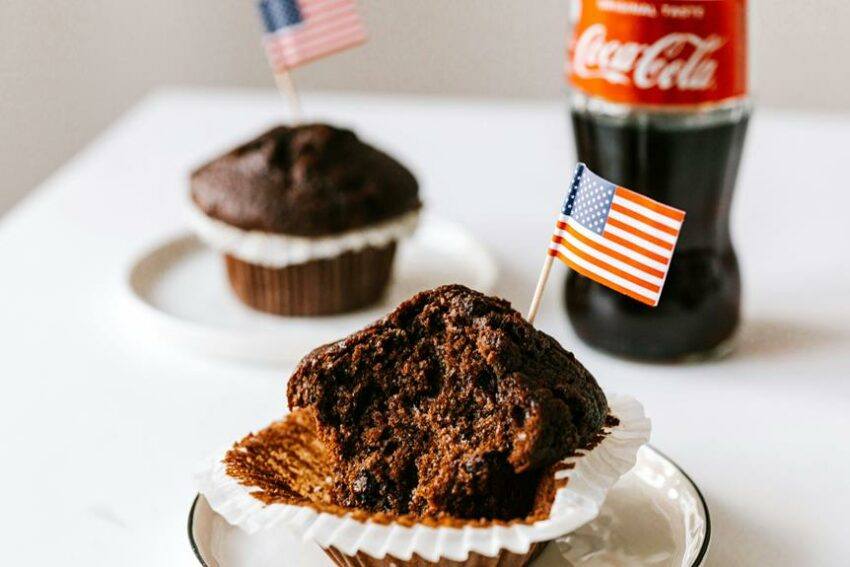 bite sized chocolate cake treats